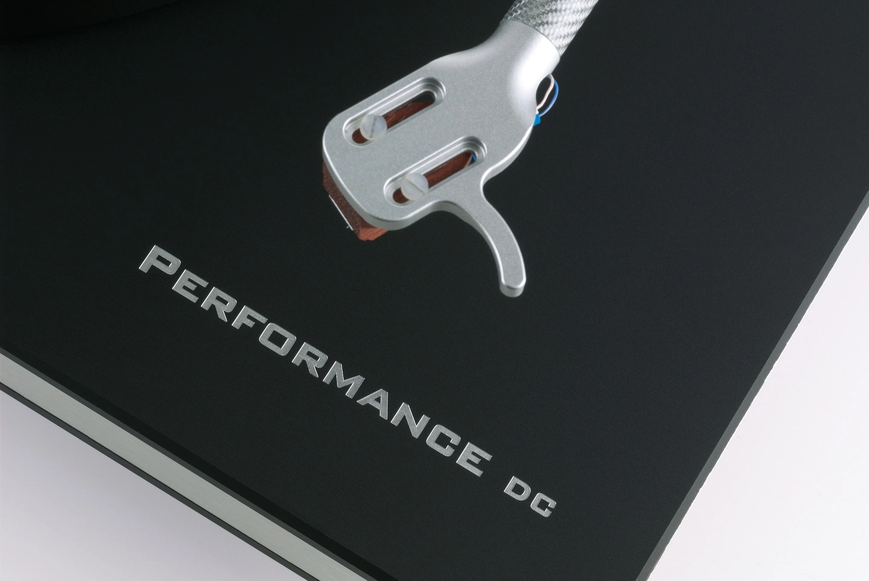 Clearaudio Performance DC AiR Turntable - Image 5