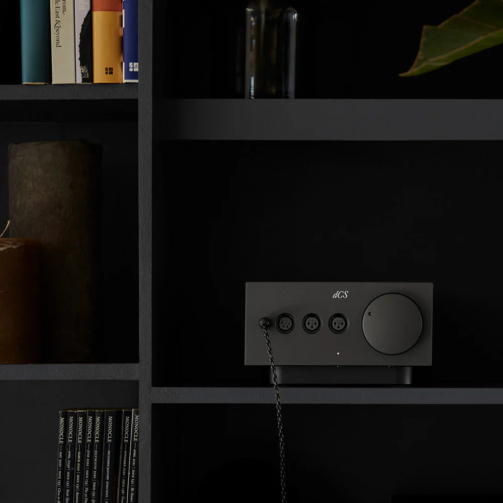 dCS Lina Headphone Amplifier - Image 8