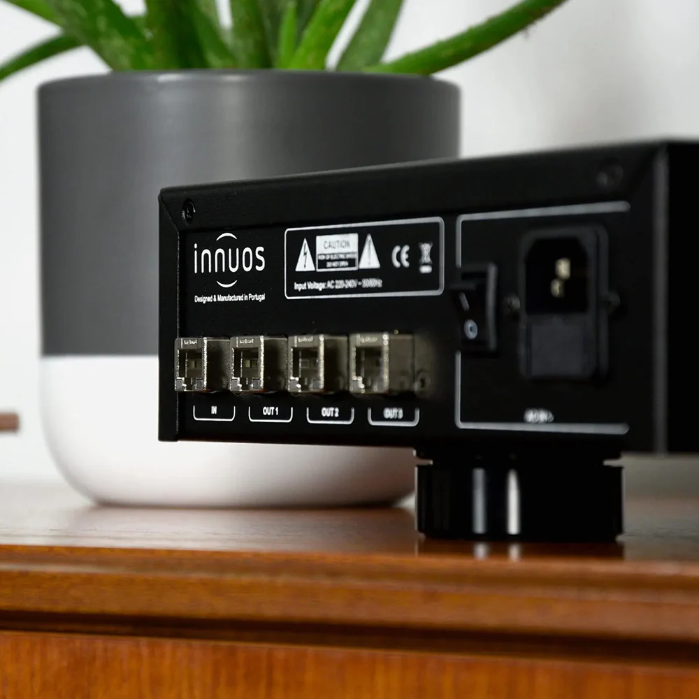Innuos PhoenixNET Network Switch - Image 3