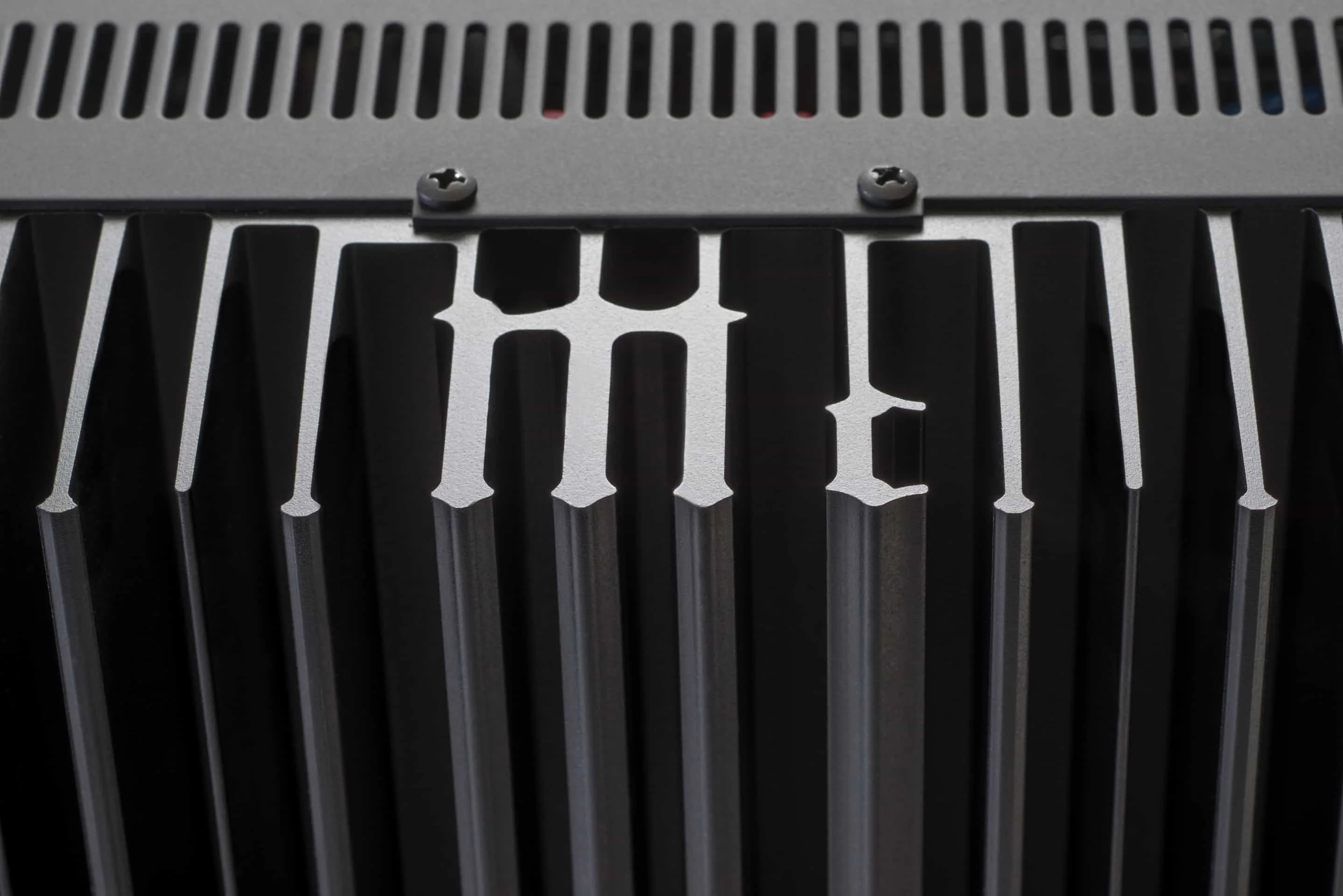McIntosh MA9000 Integrated Amplifier - Image 7