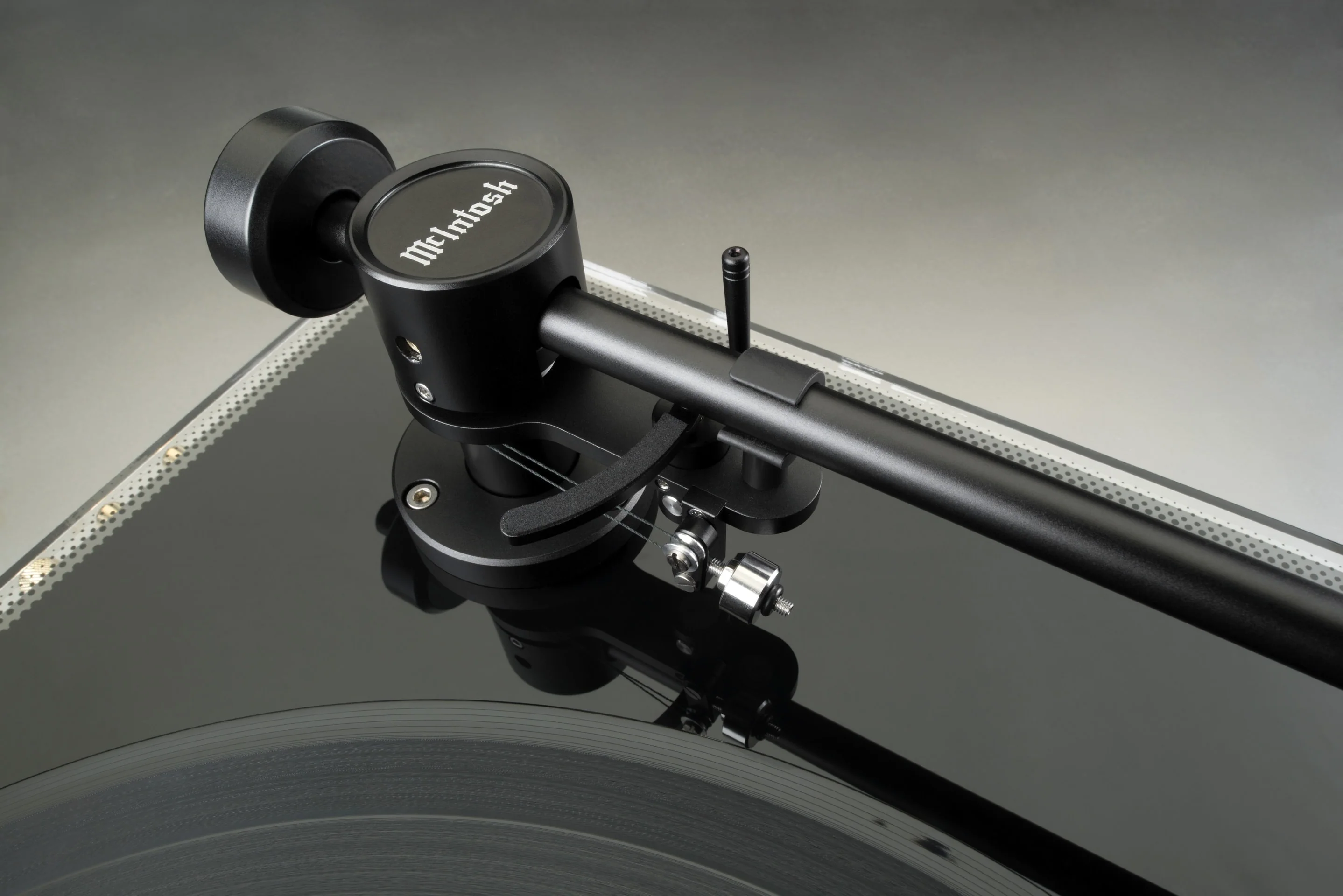 McIntosh MT2 Turntable - Image 4