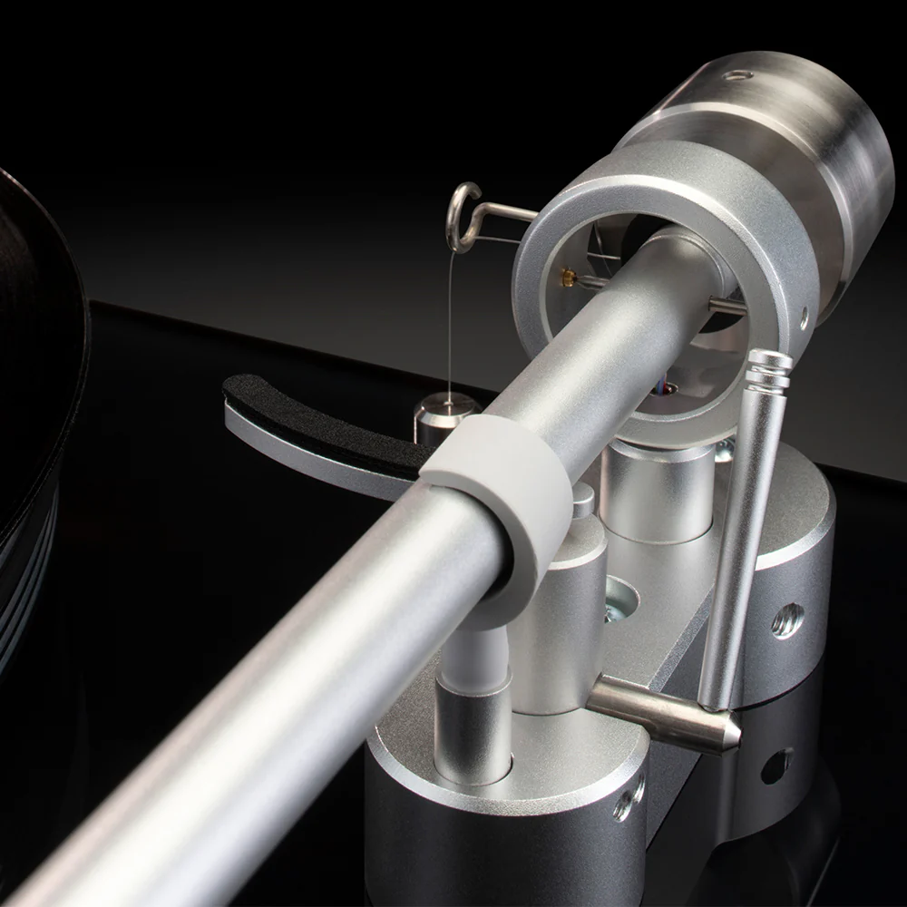 McIntosh MTI100 Integrated Turntable - Image 7