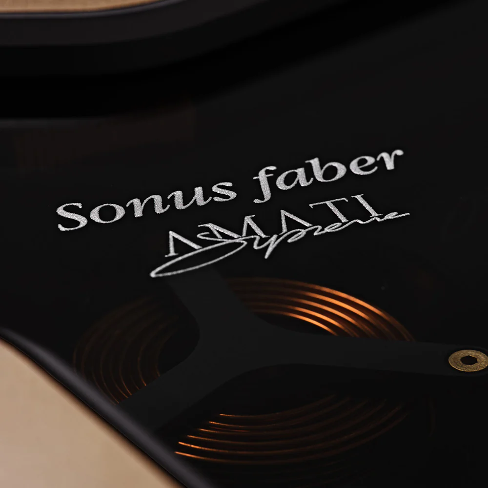 Sonus faber Amati Supreme Floorstanding Speaker - Image 17