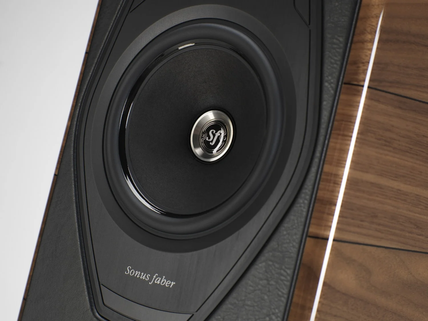 Sonus faber Il Cremonese Floorstanding Speaker - Image 6
