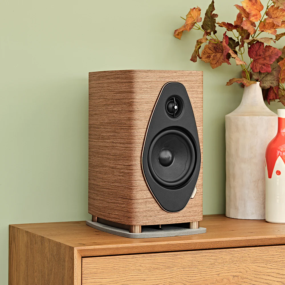 Sonus faber Sonetto II G2 Bookshelf Speakers - Image 17