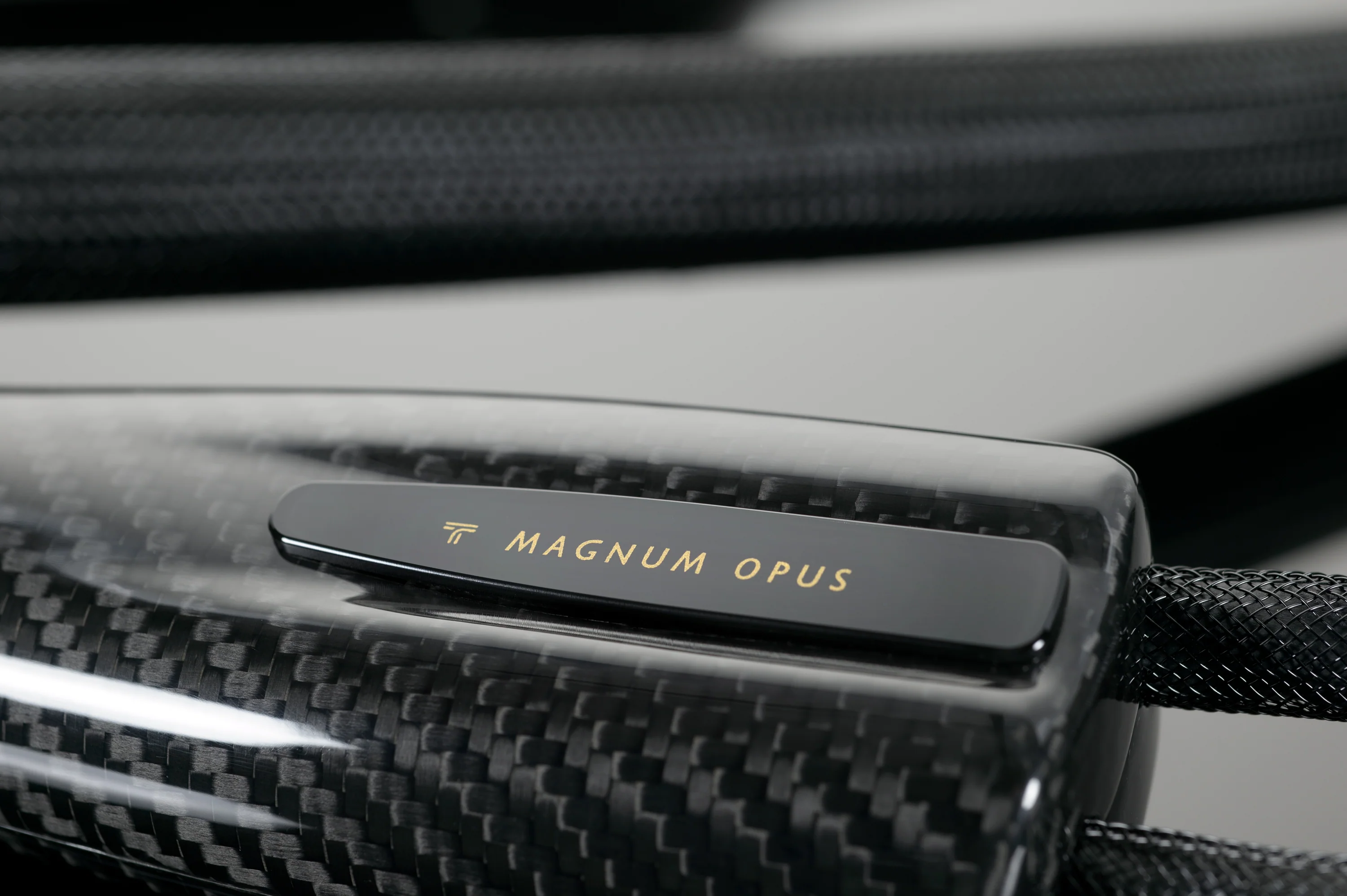 Transparent Magnum Opus Speaker Cable - Image 4