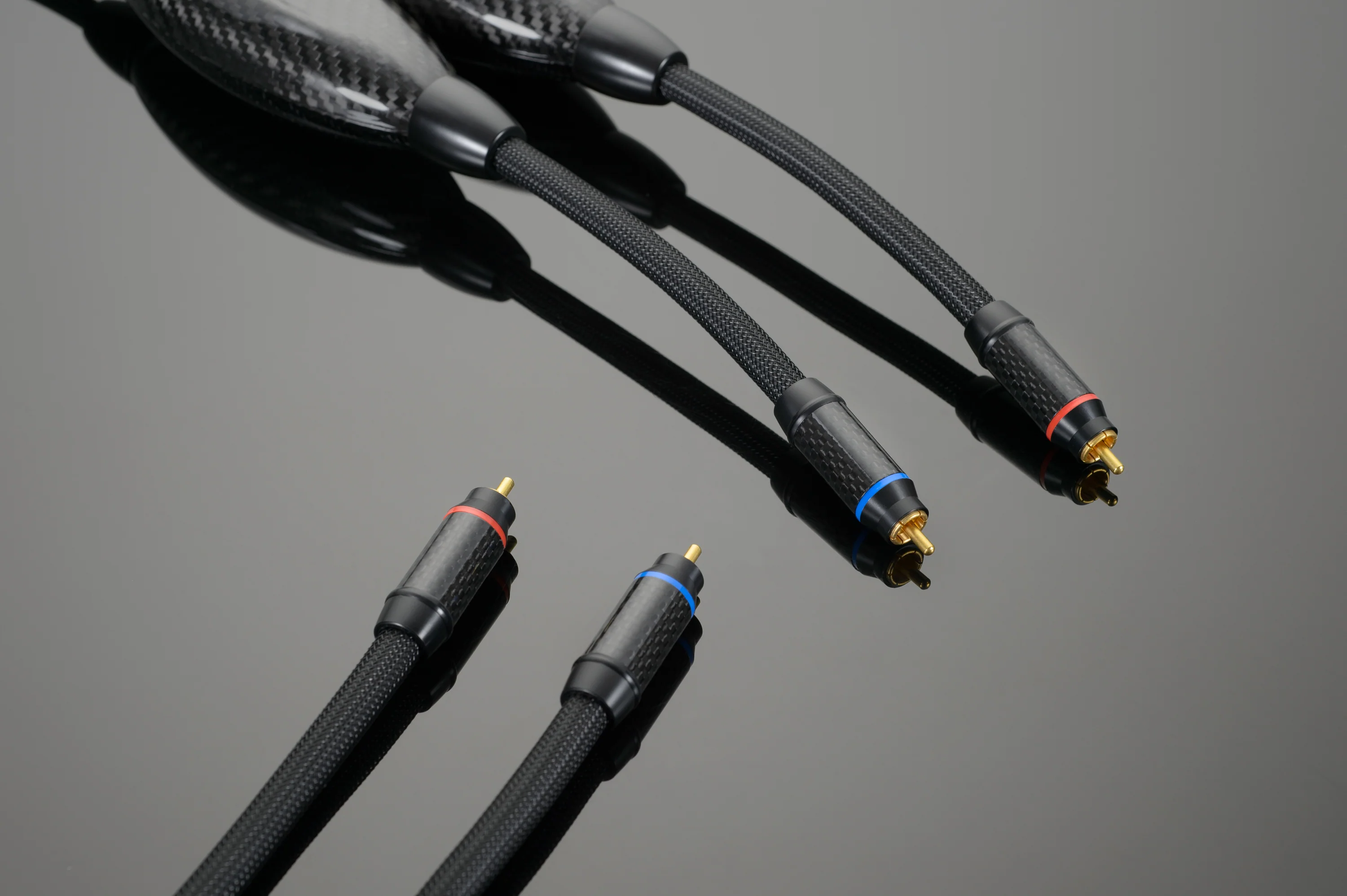 Transparent Opus RCA Interconnect - Image 3