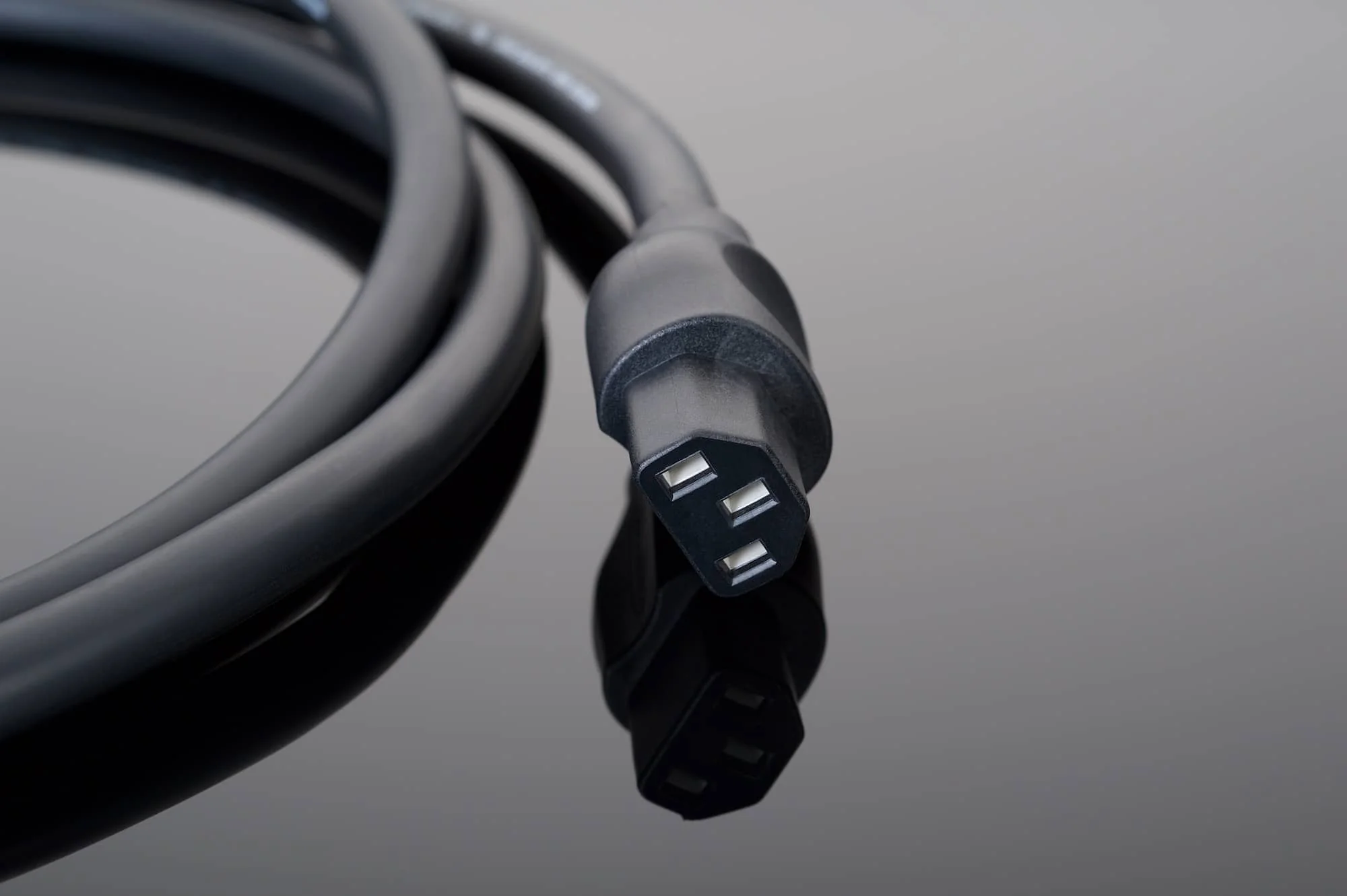 Transparent Performance Power Cord - Image 3