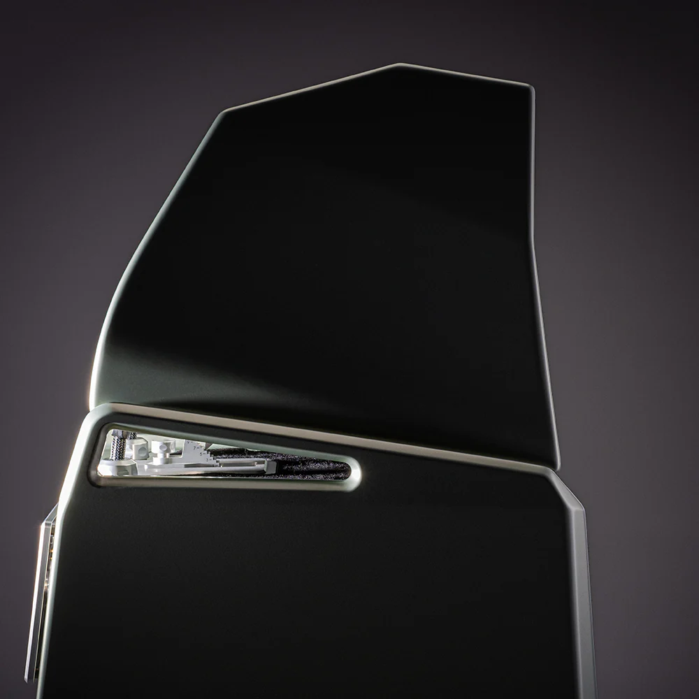 Wilson Audio Sasha V Floorstanding Speaker - Image 19